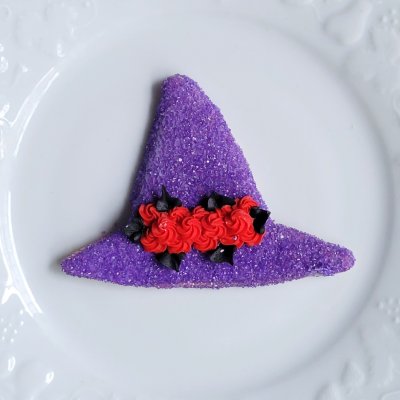 witch's hat (sarah) $4.50